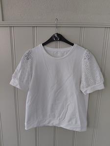 40 ANNA broderie -BA
