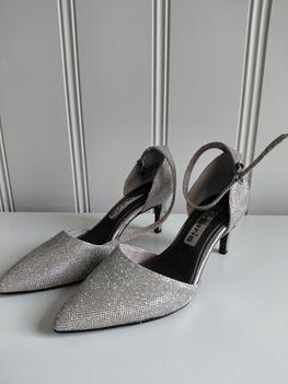 38 TAMARIS glitter -KR