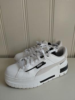 39 PUMA CALLI 