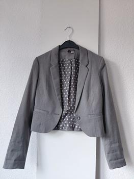 38 H&M crop blazer -ZO