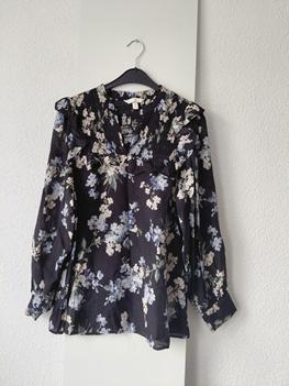 38 H&M black bloem -NM