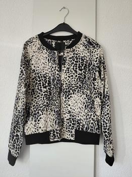 36 SECOND FEMALE printje -BAK