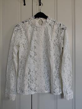 36 COTTON CLUB kanten top -SCH