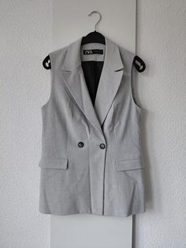 36 ZARA grijs gilet -MJ