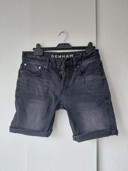 38 DENHAM black short