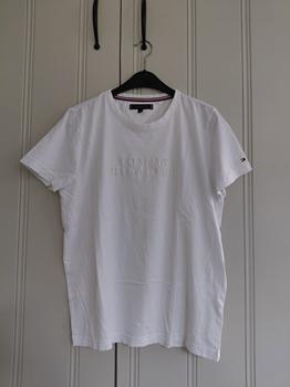 38 TOMMY HILFIGER wit t-shirt -DO