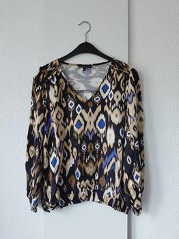 40 ELVIRA beige/blauwe top -PK