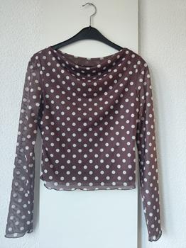 38 MADE in ITALY crop dots -NW