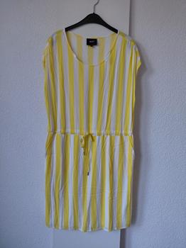 40 OBJECT yellow dress -HN