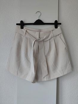 40 SHOEBY beige short -KS