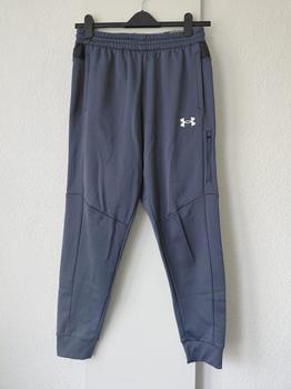38 UNDER ARMOUR grijs/zwart -OL