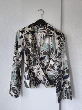 36 ZARA geknoopte blouse -RR