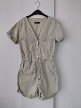 36 Bershka playsuit -HN