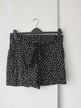 38 C&A short polkadot -NM