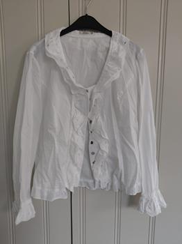 38 LA LIGNA broderie -NU