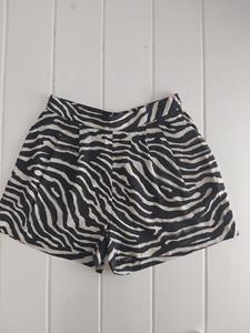 38 H&M short -HN