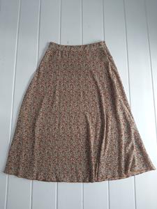 36 NA-KD skirt flowers -HN