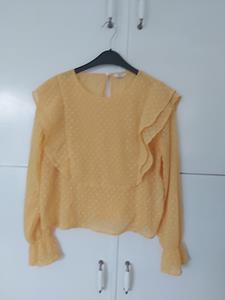 40 ONLY yellow ruffle -HN