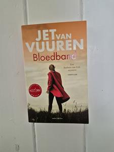 Jet van Vuuren BLOEDBAND