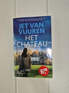 Jet van Vuuren HET CHATEAU