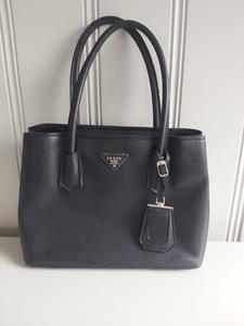 PRADA handtas -HS