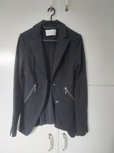 38 JANE LUSHKA travel blazer -HN