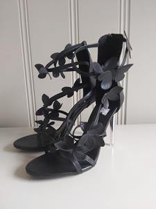 39 H&M heels -HN