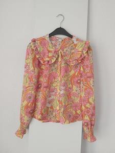 36 MONKI blouse kraag -MP