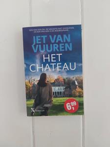 Jet van Vuuren HET CHATEAU