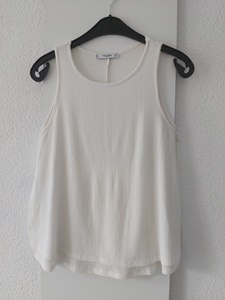 38 MANGO creme top -NM