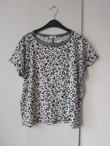 40/42 ANNA print -PU