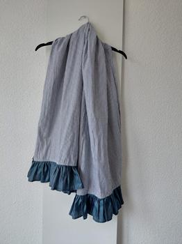 38 STEPPIN OUT sjaal -HO