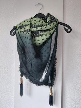 38 BE LOVED sjaal os -HO