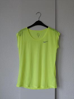 36 NIKE geel shirt -HB