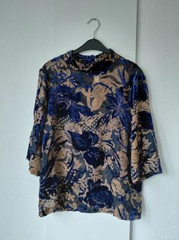 40/42 MINUS top -KLO