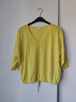 36 OPUS geel truitje -ZE