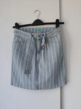 36 BENETTON jeans streep -KR