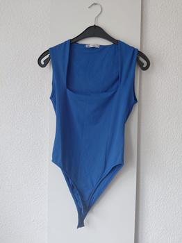 36 ZARA blauwe body -HB