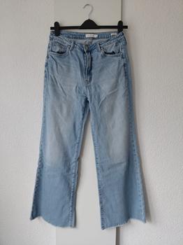 36 CIRCLE of TRUST denim -MJ
